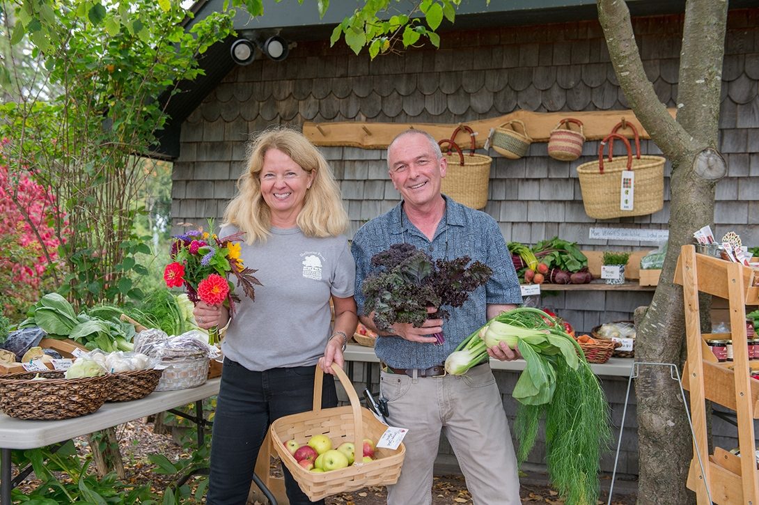 A Shelburne farm store